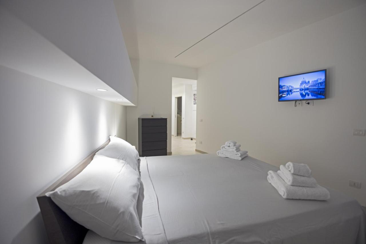 Loft La Sedia Rossa - Centro Storico Apartment Milan Exterior photo